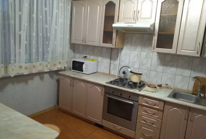 Брест, Волгоградская улица, 12, 3 комн.